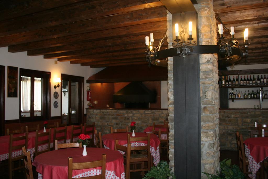Agriturismo Cascina Del Vai كايرو مونتينوت المظهر الخارجي الصورة