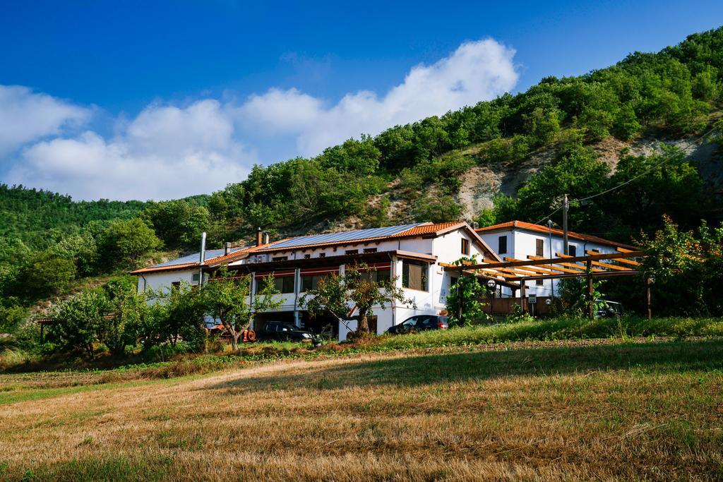 Agriturismo Cascina Del Vai كايرو مونتينوت المظهر الخارجي الصورة