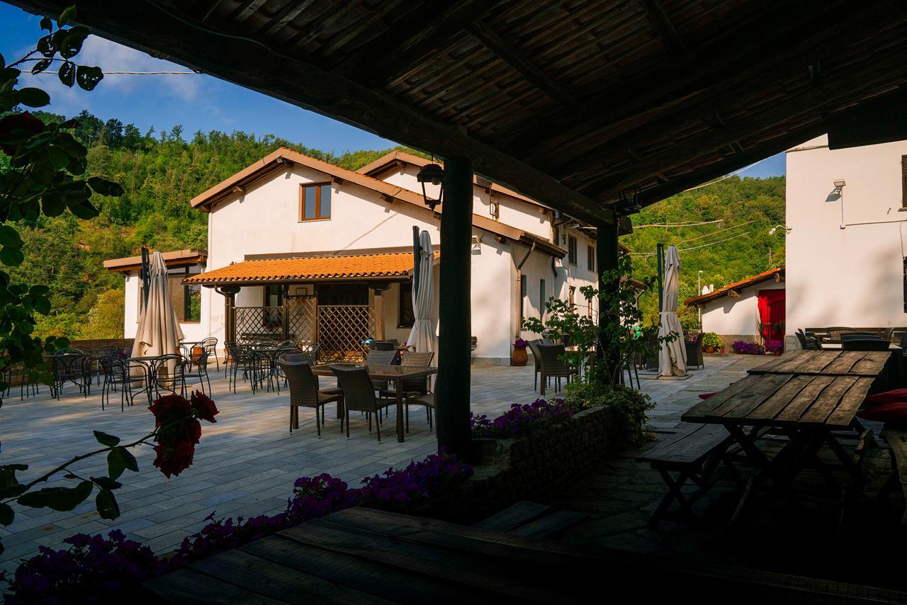 Agriturismo Cascina Del Vai كايرو مونتينوت المظهر الخارجي الصورة